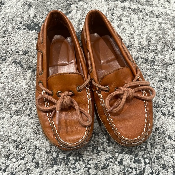 Cole Haan size 12 boys - Picture 1 of 5